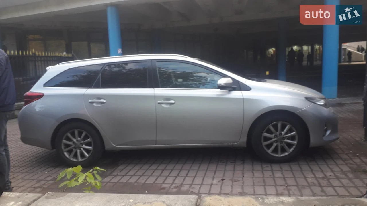 2014 Toyota Auris - мініатюра 23
