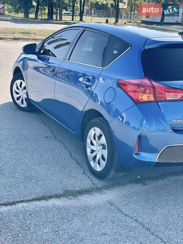 Toyota Auris 2013