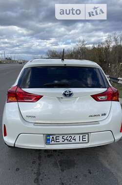 Хетчбек Toyota Auris 2013 в Кам'янському