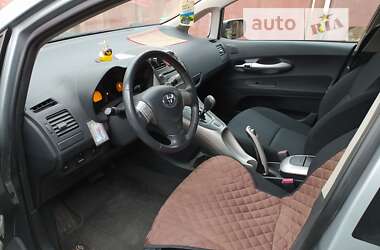 Хетчбек Toyota Auris 2009 в Одесі