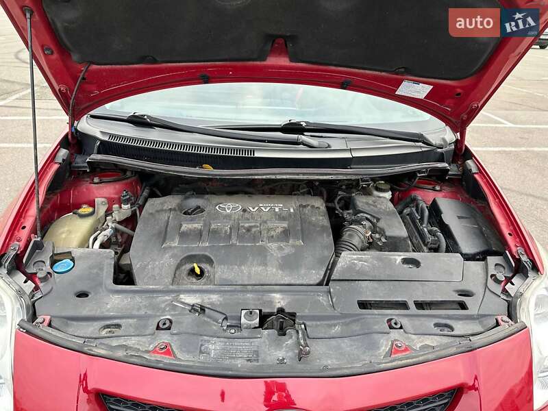 Хетчбек Toyota Auris 2007 в Києві