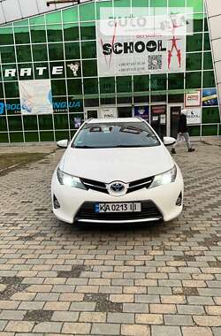 Универсал Toyota Auris 2014 в Житомире