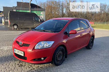 Хэтчбек Toyota Auris 2008 в Львове