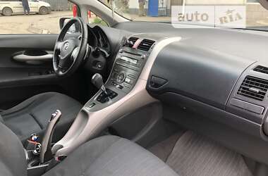 Хэтчбек Toyota Auris 2008 в Николаеве