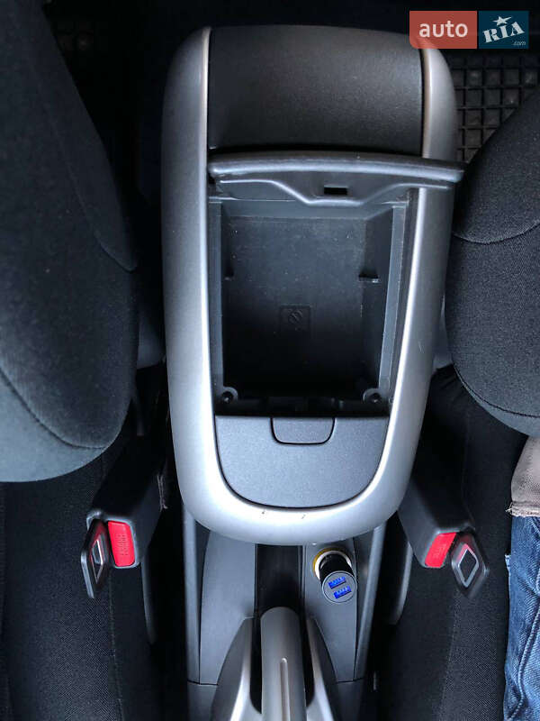 Хетчбек Toyota Auris 2008 в Білій Церкві