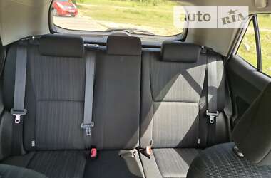 Хэтчбек Toyota Auris 2008 в Днепре