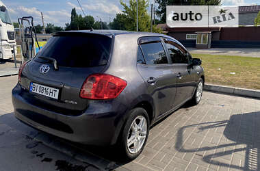 Хетчбек Toyota Auris 2008 в Кременчуці