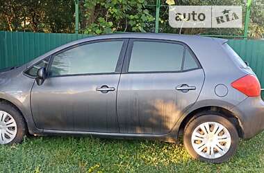 Хэтчбек Toyota Auris 2008 в Коломые