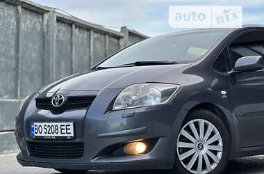 Хэтчбек Toyota Auris 2008 в Тернополе