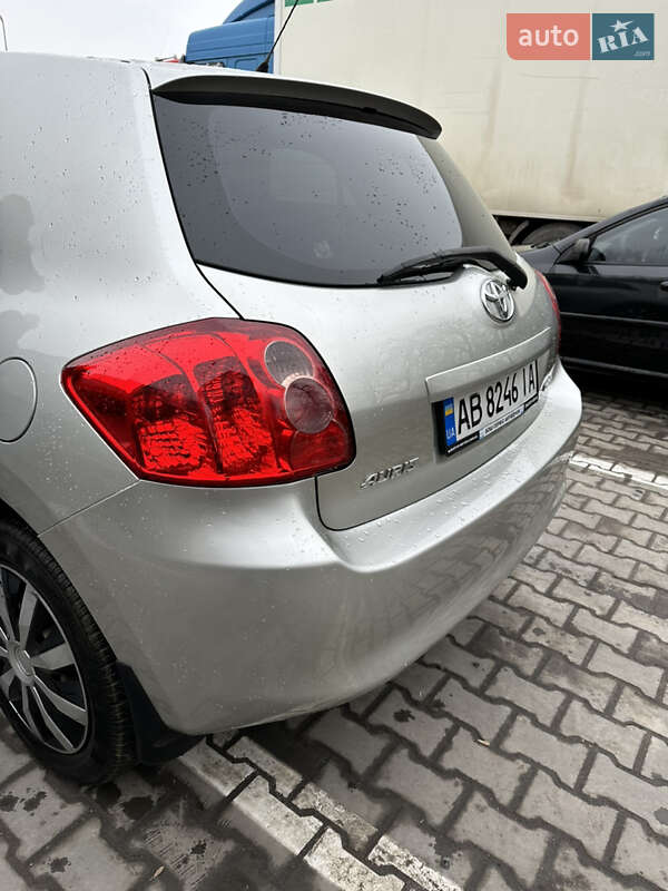 Хэтчбек Toyota Auris 2007 в Виннице