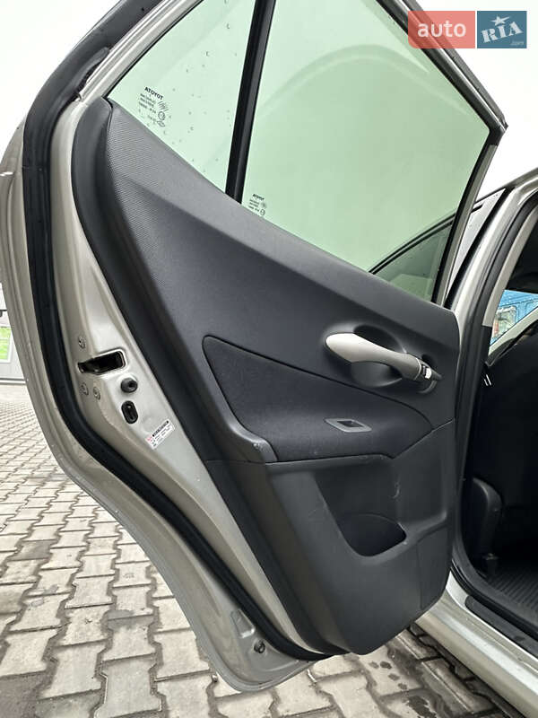 Хэтчбек Toyota Auris 2007 в Виннице