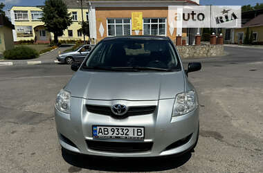 Хэтчбек Toyota Auris 2007 в Тростянце