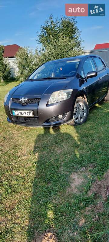Хетчбек Toyota Auris 2008 в Чернігові