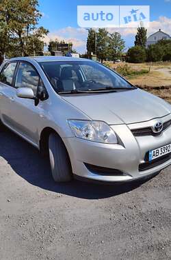 Хэтчбек Toyota Auris 2008 в Павлограде