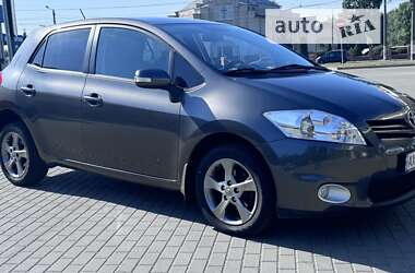 Хетчбек Toyota Auris 2012 в Житомирі