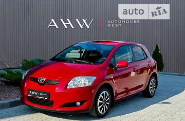 Хэтчбек Toyota Auris 2008 в Львове