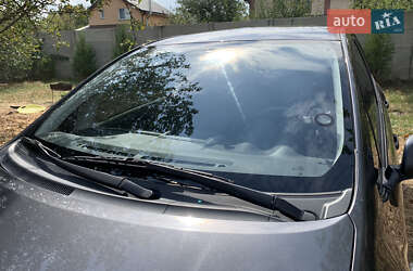 Хэтчбек Toyota Auris 2007 в 