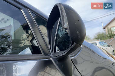 Хэтчбек Toyota Auris 2007 в 
