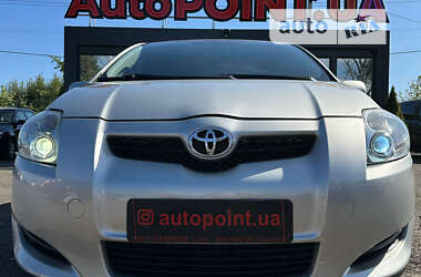 Хэтчбек Toyota Auris 2007 в Белогородке