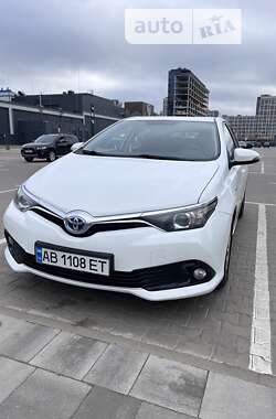 Хетчбек Toyota Auris 2015 в Києві