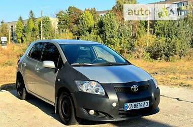 Хетчбек Toyota Auris 2007 в Тростянці