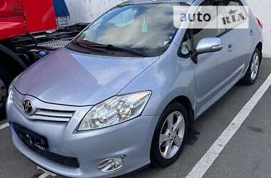 Хэтчбек Toyota Auris 2012 в Одессе