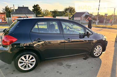 Хэтчбек Toyota Auris 2008 в Дружковке