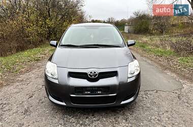 Хэтчбек Toyota Auris 2007 в Черкассах