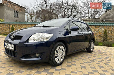 Хэтчбек Toyota Auris 2008 в Могилев-Подольске