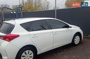 Хетчбек Toyota Auris 2013 в Дніпрі