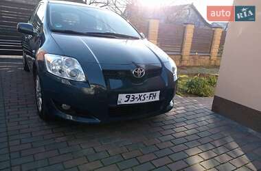 Хэтчбек Toyota Auris 2007 в Луцке