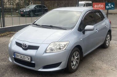 Хэтчбек Toyota Auris 2009 в Одессе