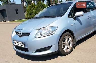 Хетчбек Toyota Auris 2008 в Житомирі