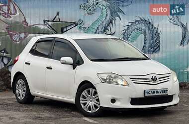 Хетчбек Toyota Auris 2010 в Києві