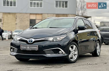 Универсал Toyota Auris 2015 в Киеве