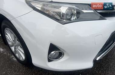 Хэтчбек Toyota Auris 2014 в Киеве