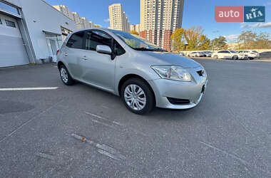 Хетчбек Toyota Auris 2008 в Києві