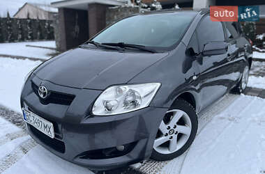 Хетчбек Toyota Auris 2008 в Стрию