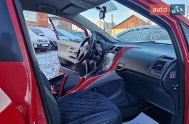 Хэтчбек Toyota Auris 2007 в Смеле