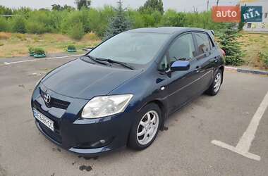 Хетчбек Toyota Auris 2006 в Кривому Розі