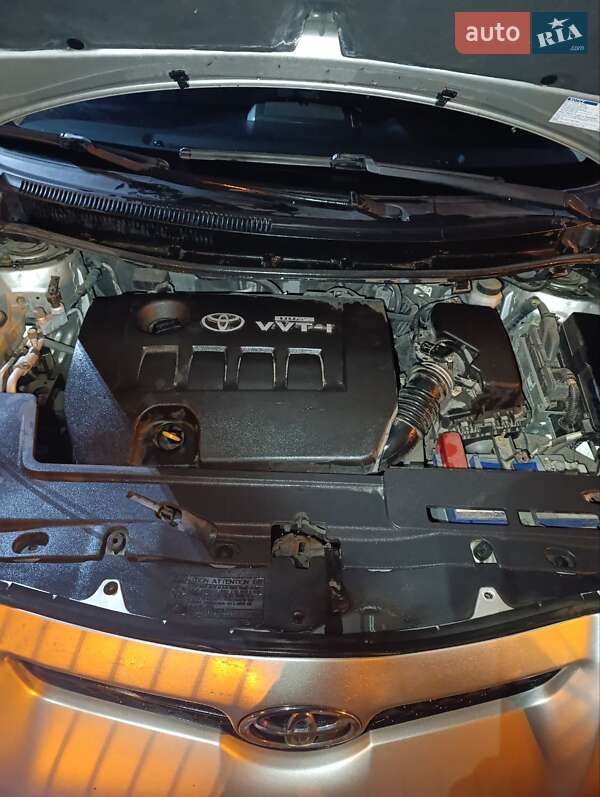 Хетчбек Toyota Auris 2008 в Бердичеві