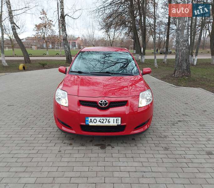 Хетчбек Toyota Auris 2008 в Конотопі