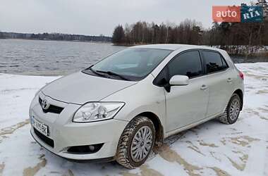 Хетчбек Toyota Auris 2007 в Кролевці