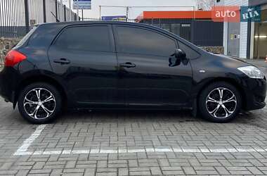 Хетчбек Toyota Auris 2007 в Умані