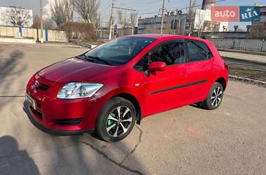 Хэтчбек Toyota Auris 2009 в Запорожье