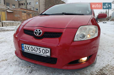 Хэтчбек Toyota Auris 2008 в Харькове