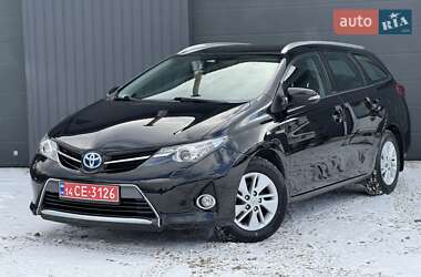 Універсал Toyota Auris 2014 в Трускавці