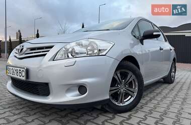 Хетчбек Toyota Auris 2011 в Тернополі