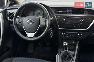 Хетчбек Toyota Auris 2013 в Києві