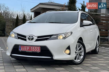 Універсал Toyota Auris 2015 в Стрию